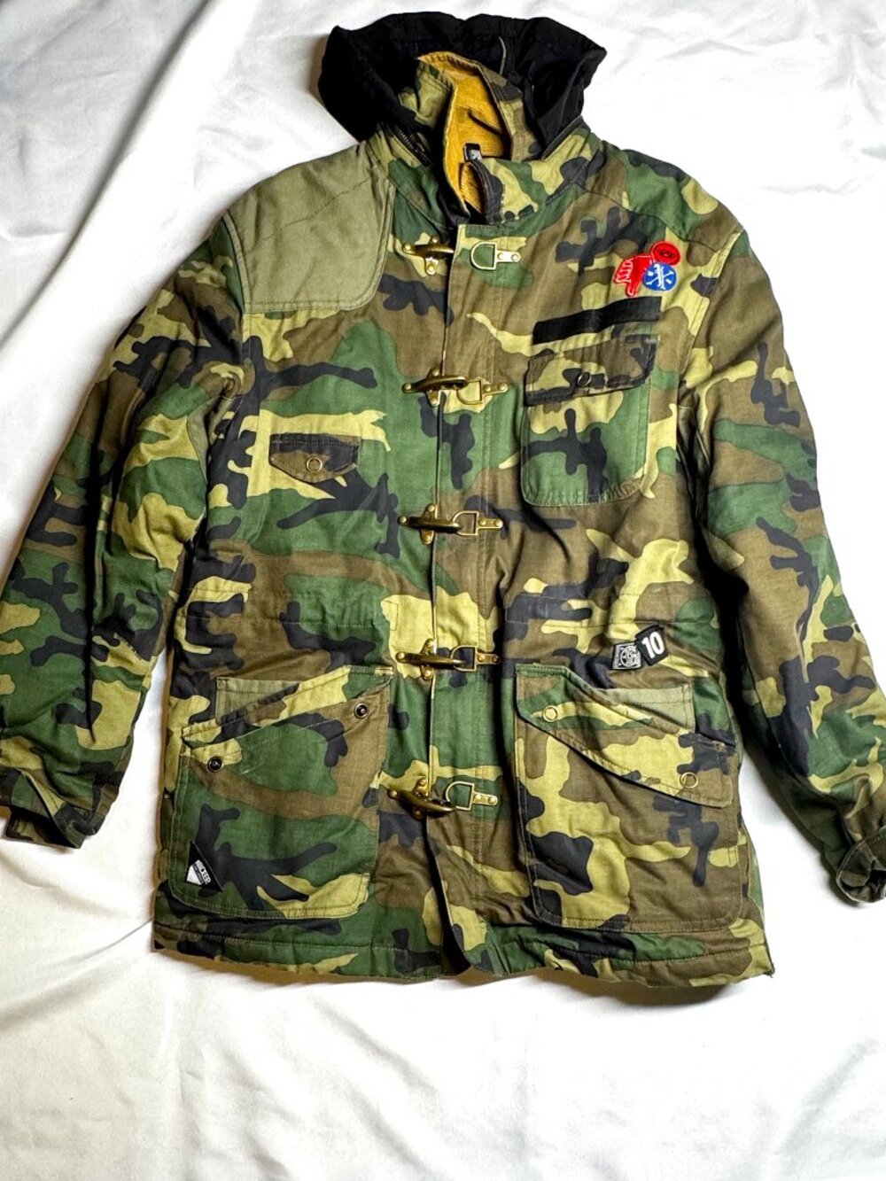 10 Deep Heavy Camo Jacket